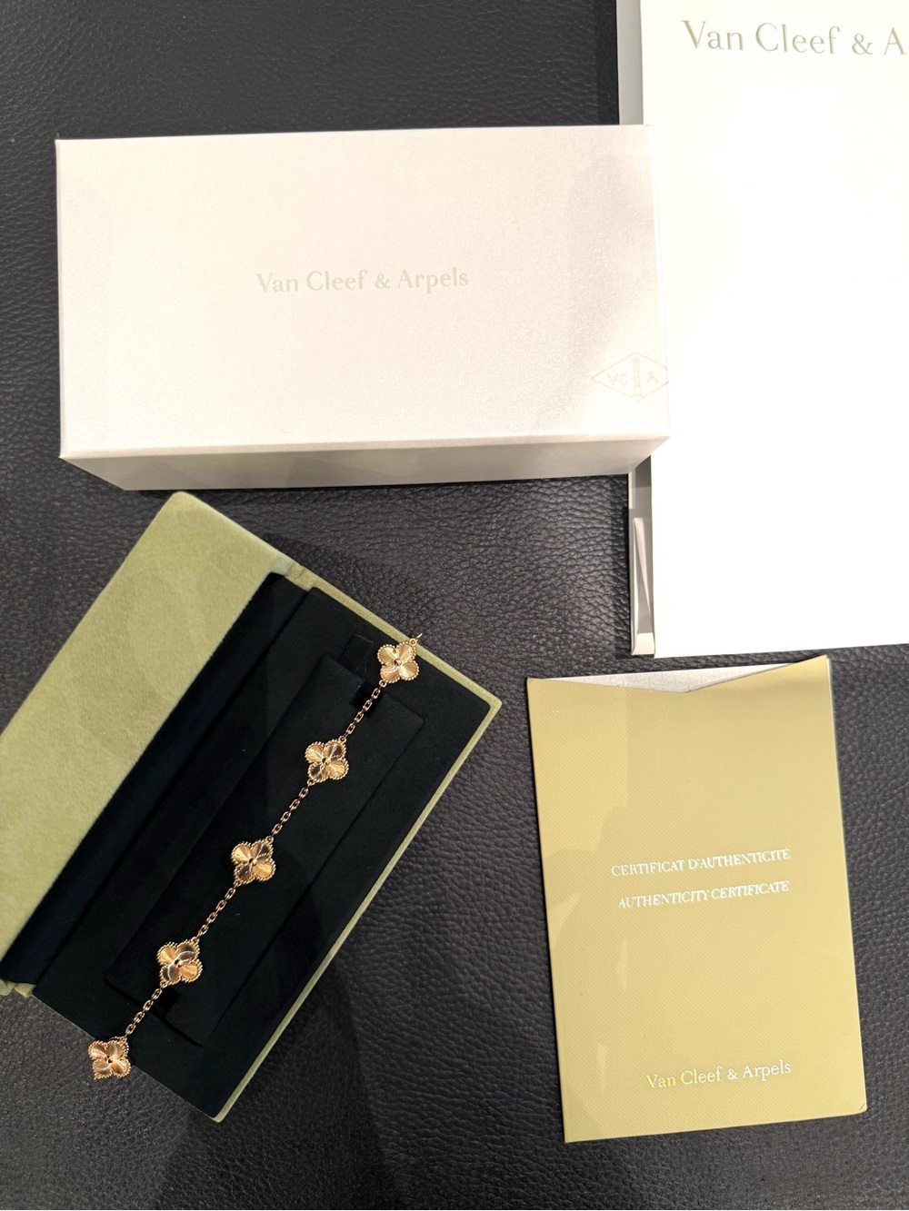 Van Cleef & Arpels Vintage Alhambra Bracelet, 5 motifs, 18K yellow gold